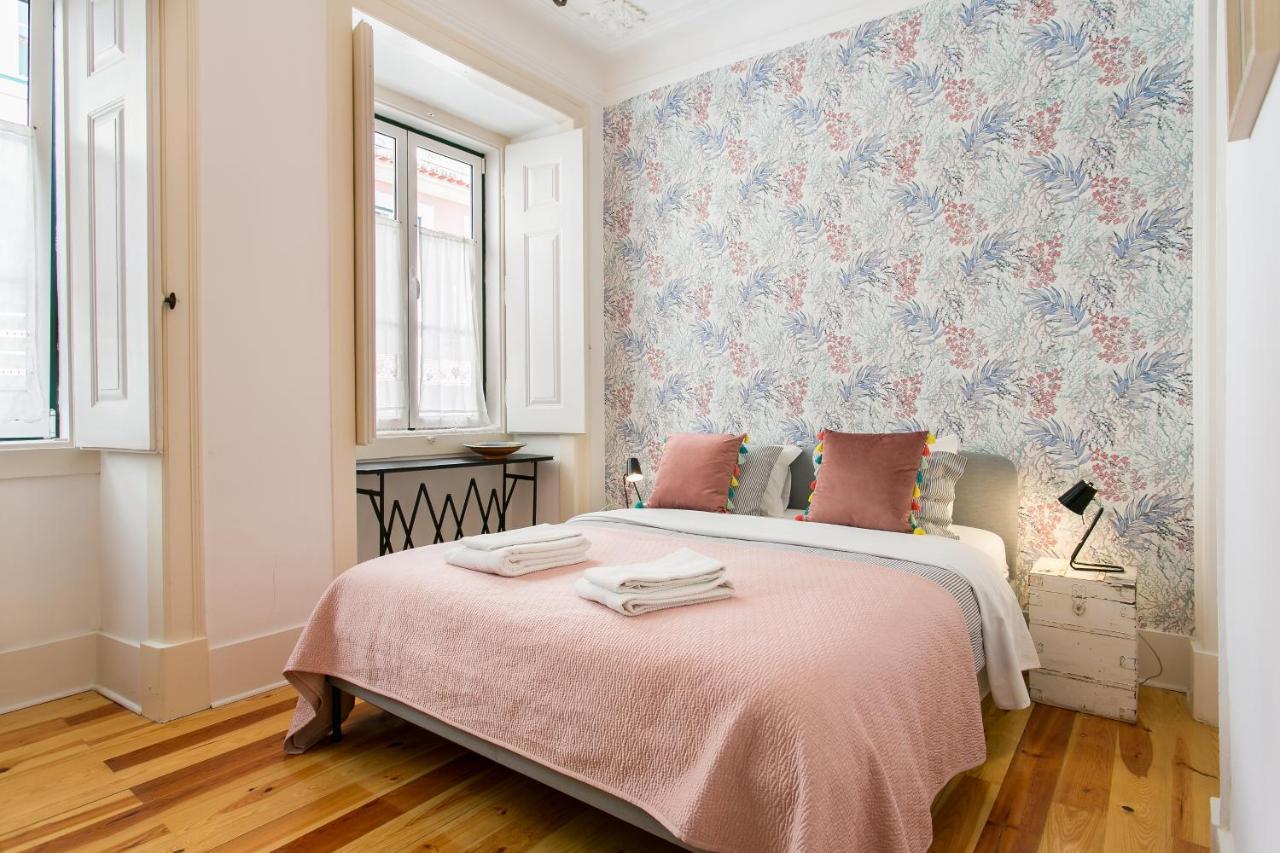 Principe Real Patio House Apartment ลิสบอน ภายนอก รูปภาพ