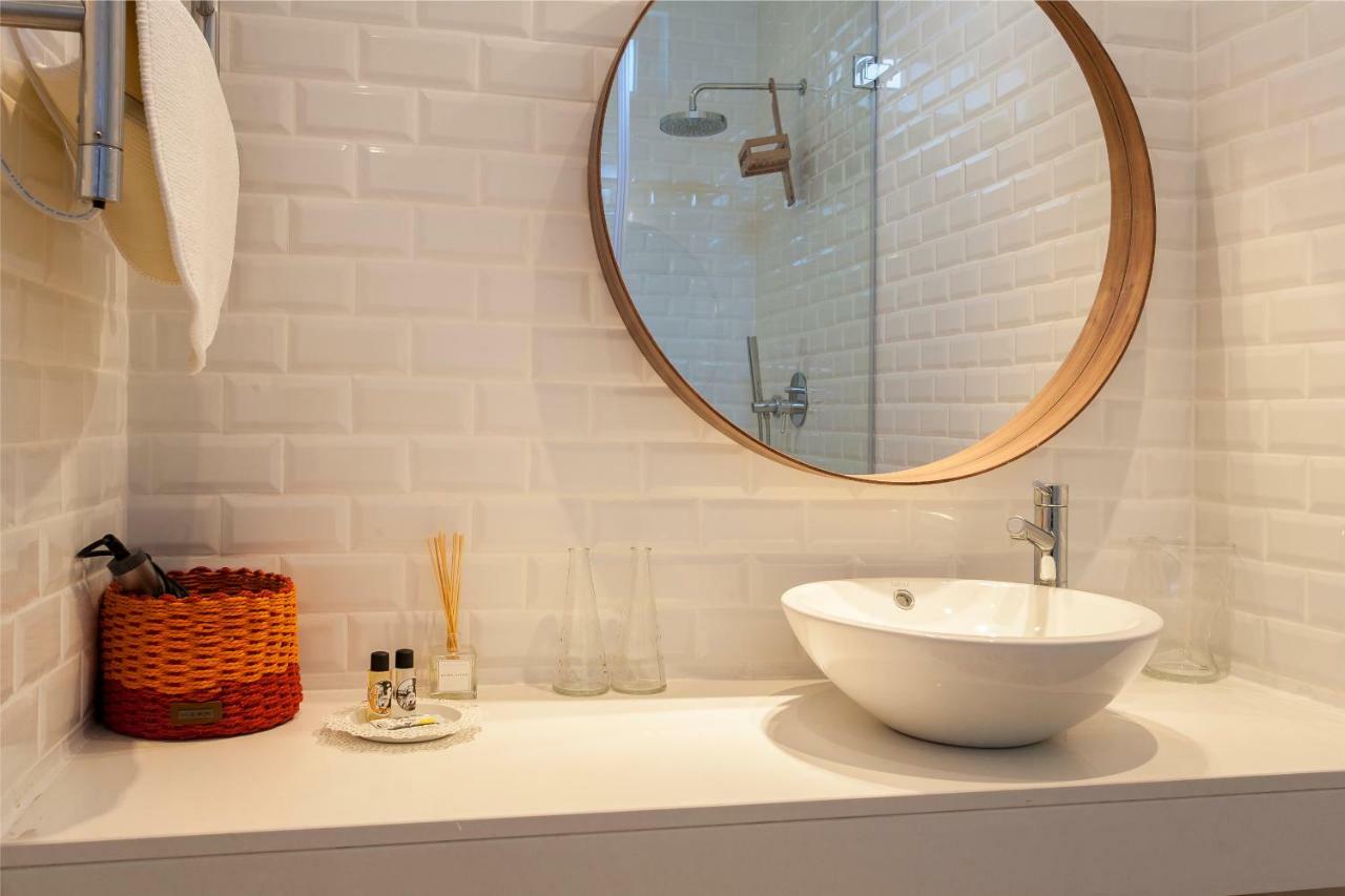 Principe Real Patio House Apartment ลิสบอน ภายนอก รูปภาพ